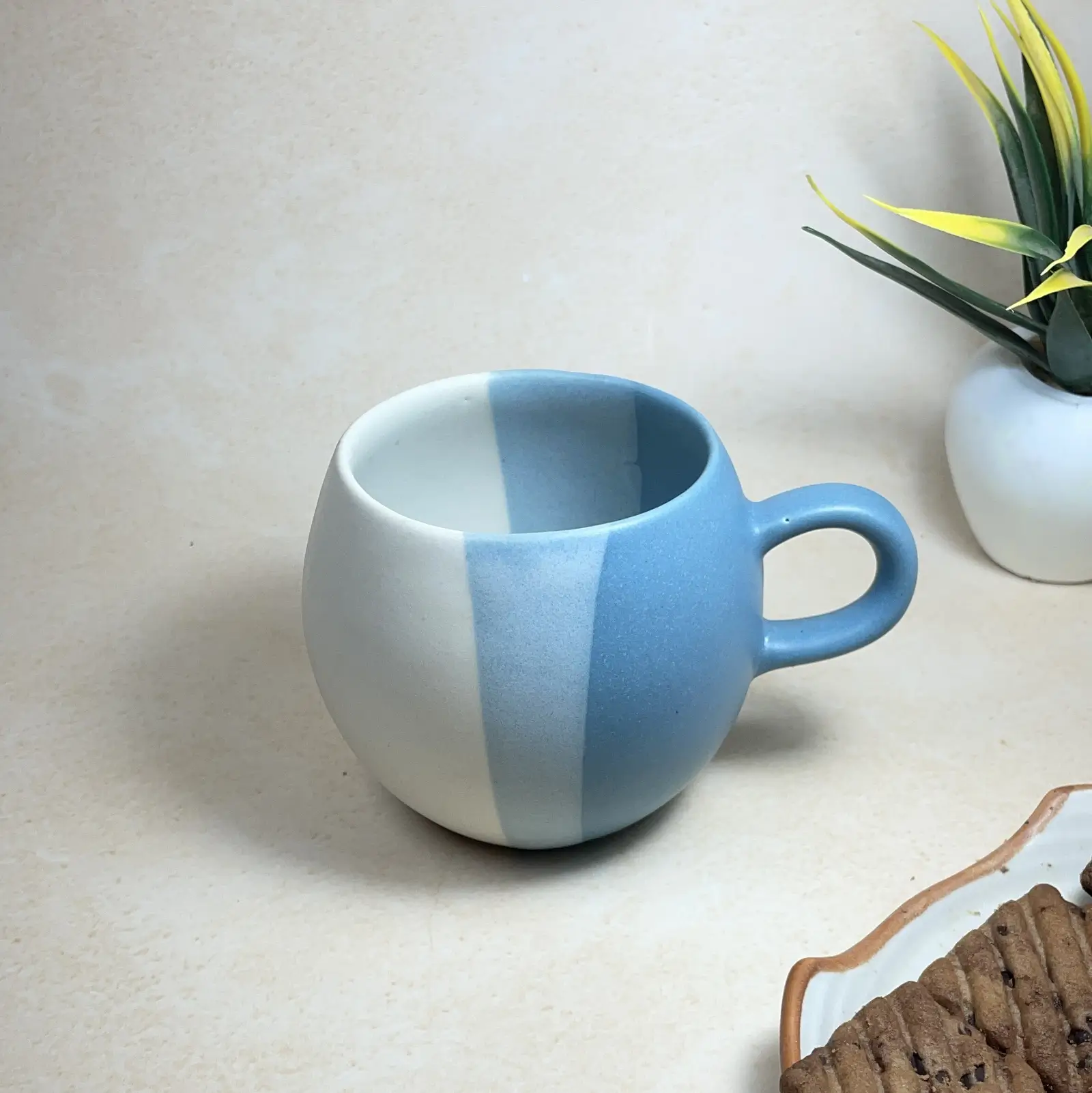 Ceramic Round Shape Mug 3 Ceramic Round Shape Mug