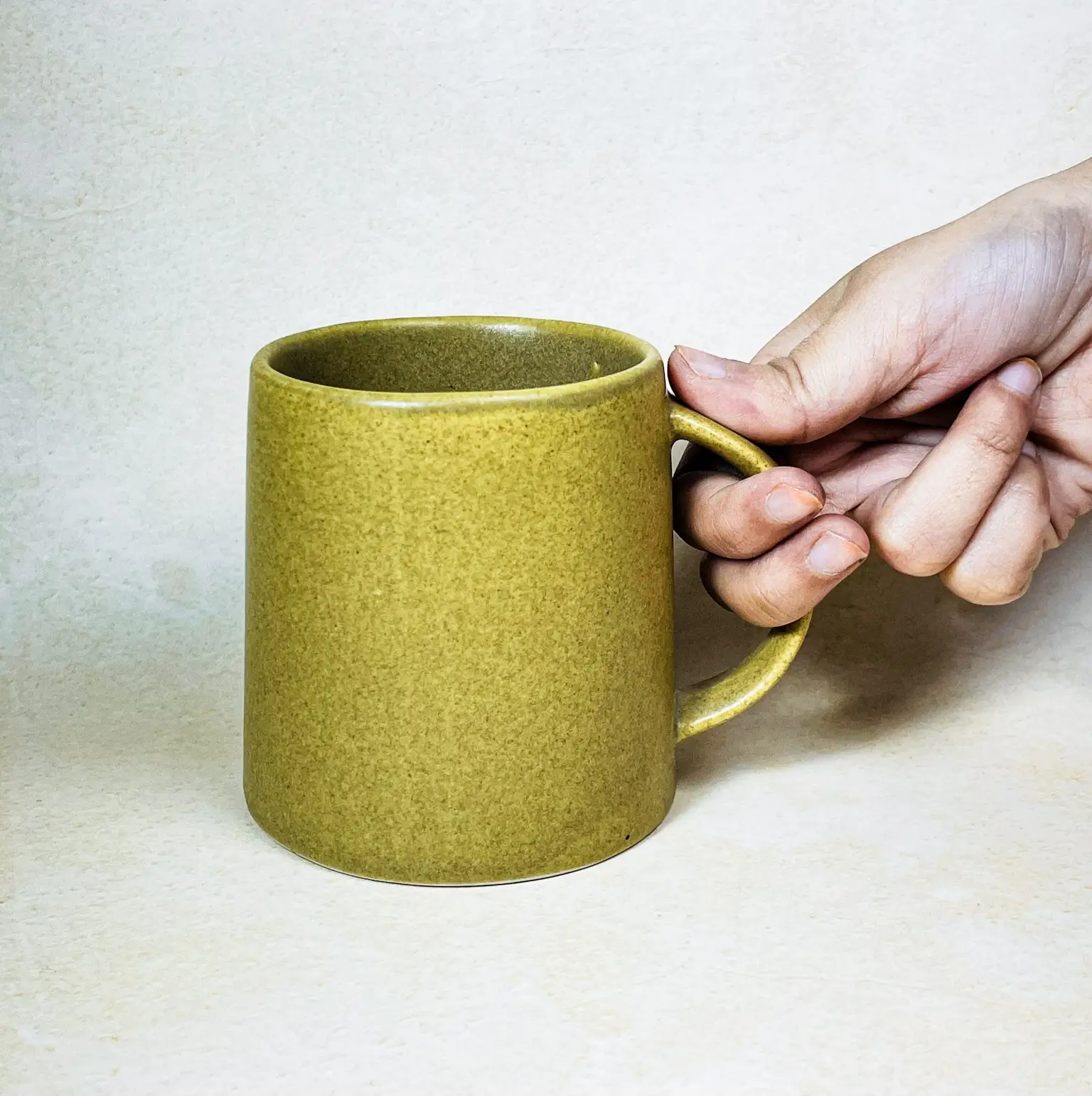 Tapered Shape Glazed Stoneware Coffee Mug