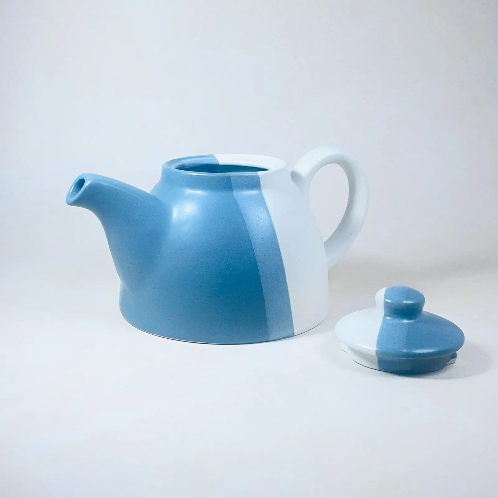 Ceramic Tea Pot With Lid Dual Shade