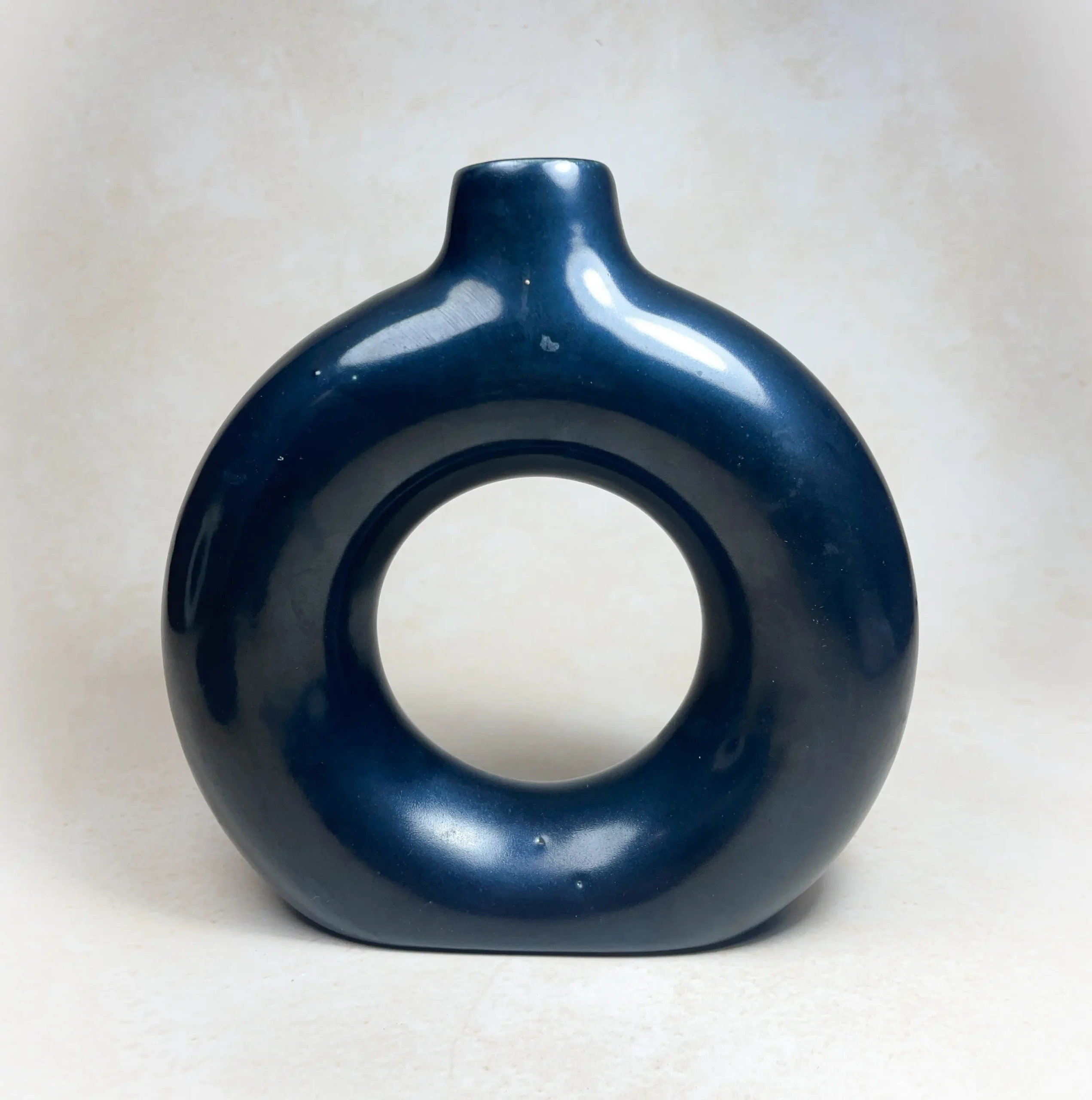 Luna Ring Vase